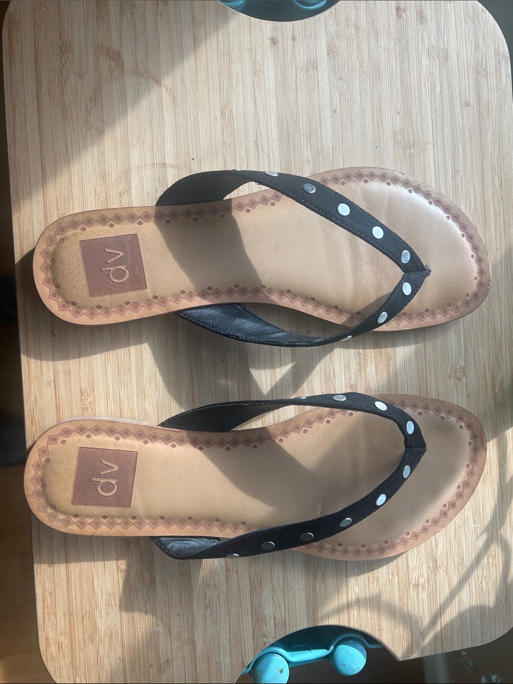 DV by Dolce Vita Black Polka-Dot Flip Flop Sandals